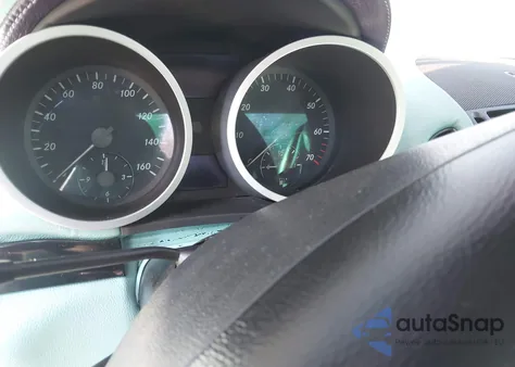 2005 Mercedes-Benz Slk 350 from USA, damaged, VIN WDBWK56F25F027524